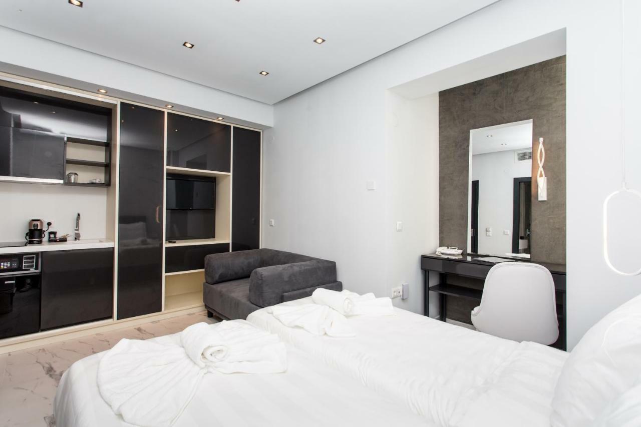 Crystal Villas & Suites 폴리크로노 외부 사진